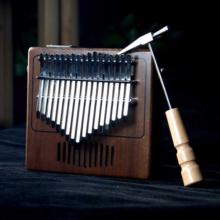 Outils et Accessoires Pour Kalimba